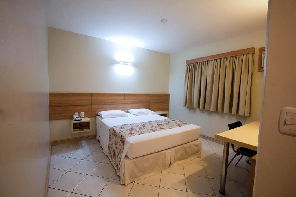 Hotel Caiua Express Умуарама Экстерьер фото
